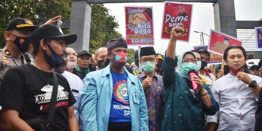 Bogor masih PSBB, Bupati Ade Yasin Berkerumun dengan Demonstran