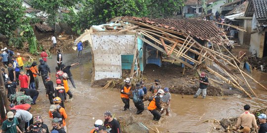 Kepala BNPB Ingatkan Pentingnya Mitigasi Bencana, Rumah Rusak Tapi Manusia Selamat