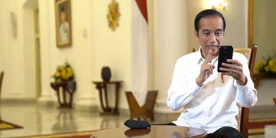 Mahasiswa Demo di Jakarta, Jokowi Berkantor di Istana Bogor