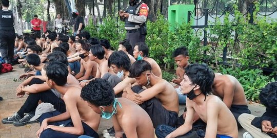 Admin Grup STM se-Jabodetabek & IG panjang.umur.perlawanan Ternyata Berstatus Pelajar