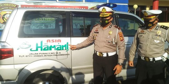 Polisi Amankan Ambulans yang Dipakai Bawa Antaran Pengantin di Palembang