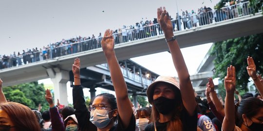 Menimbang Masa Depan Thailand, Kemarin dan Esok Adalah Hari Ini