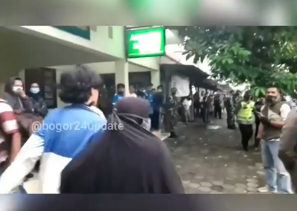 viral pelajar ikut demo diomelin emaknya