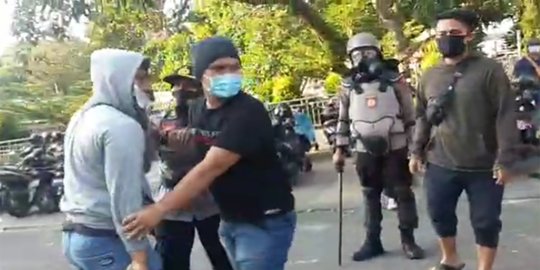 Penjelasan Polri Soal Video Diduga Polisi Menyamar Jadi Mahasiswa saat Demo