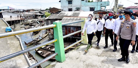 Kunjungi Kampung 'Langganan' Banjir Rob di Belawan, Gubernur Sumut Sampaikan Ini