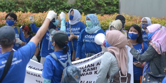 Puluhan Nasabah Korban Gagal Bayar Geruduk Kantor AJB Bumiputera