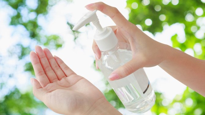 ilustrasi hand sanitizer
