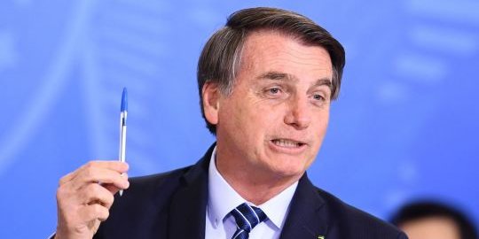 Presiden Brasil Tegaskan Tak akan Beli Vaksin Covid-19 Buatan Sinovac China