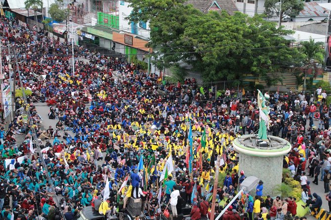 demo mahasiswa tolak uu cipta kerja di gorontalo