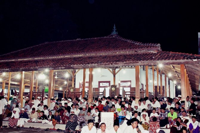 pondok pesantren buntet