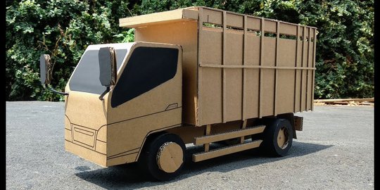 Cara Membuat Mobil Mobilan Dari Kardus Cocok Untuk Mainan Anak Merdeka Com