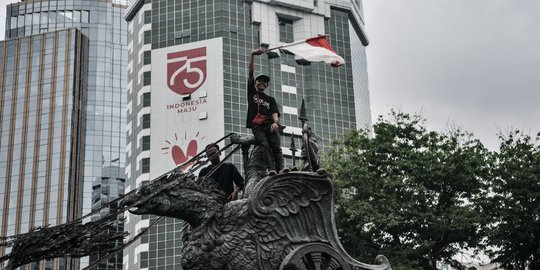 Selesai Sampaikan Aspirasi, Massa Buruh di Patung Kuda Bubar dengan Tertib