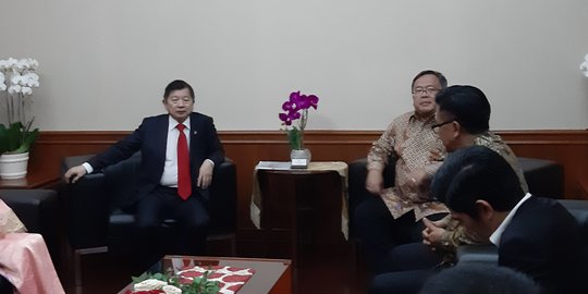 Kepala Bappenas Sebut Banyak UMKM dan Platform Digital RI Jual Produk China