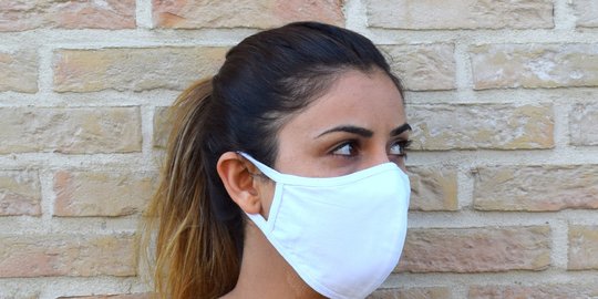 Penggunaan Masker Bisa Tetap Aman Bahkan Jika Seseorang Memiliki Masalah Paru-Paru