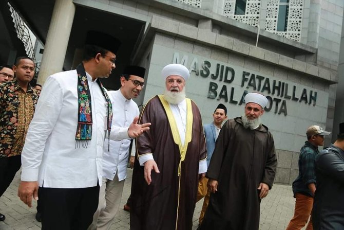 mufti agung damaskus wafat mobilnya dibom