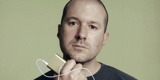 Airbnb Gandeng Jony Ive Untuk Kolaborasi Jangka Panjang