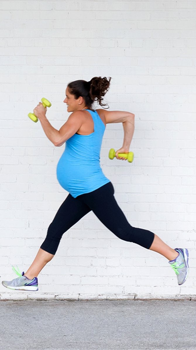 illustration of pregnant mother exercising