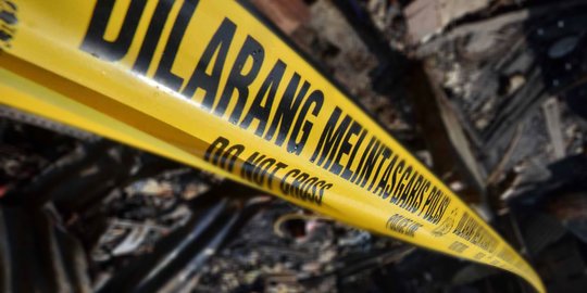 Stres Masalah Ekonomi, Pria Diduga Bakar Diri di Pinggir Kali Ciliwung