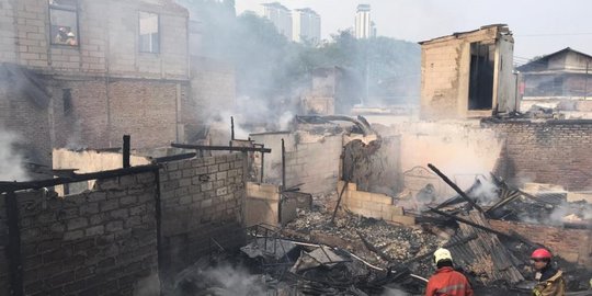 Kebakaran Lahan Parkir Mal Senayan City Diduga Akibat Korsleting Listrik