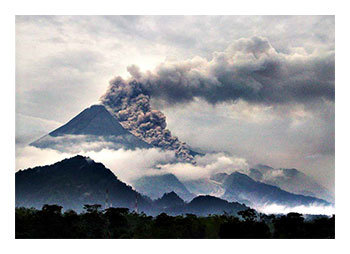 Gempa bumi karena letusan gunung merapi tahun 2010 merupakan gempa