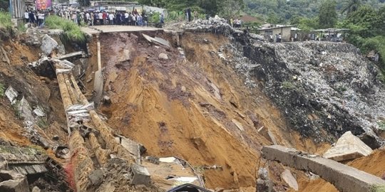 Dua Warga Tewas Akibat Banjir dan Longsor di Pangandaran