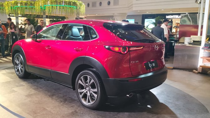 crossover kompak mazda cx 30