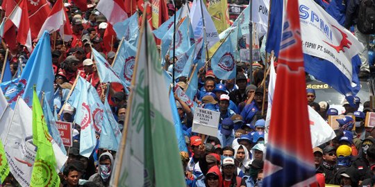 Organisasi Buruh Minta Pemerintah Tetap Naikkan UMP Hingga 2 Persen