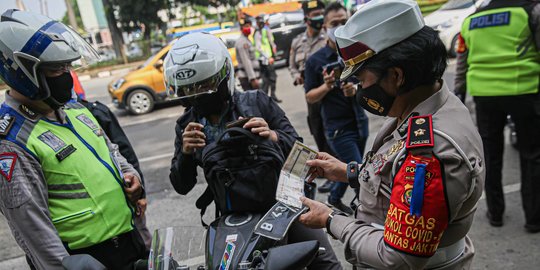 Polda Metro Klaim Minim Pelanggar Lalin saat Operasi Zebra Jaya di Tengah Pandemi