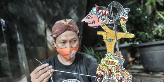 Geliat Seniman Wayang Uwuh Bertahan di Tengah Pandemi