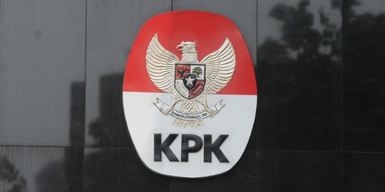 KPK Amankan 2 Kendaraan dan 1 Teman Buron Penyuap Nurhadi