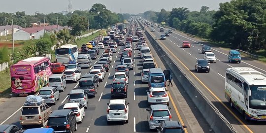 Dishub DKI Catat Kendaraan Keluar Jakarta Tertinggi pada 28 Oktober