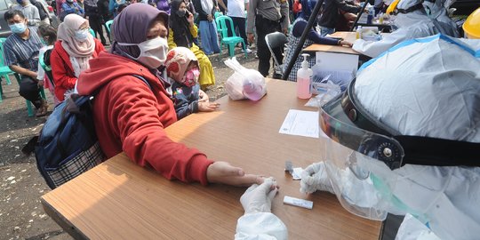 Pemprov Jabar Terus Tes Acak Covid-19 ke Wisatawan, Yang Reaktif Langsung Di Swab