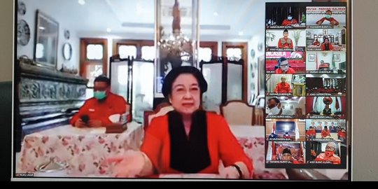 Megawati ke Pembullynya: Kalau di Tempat Sama Belum Tentu Dia Bisa