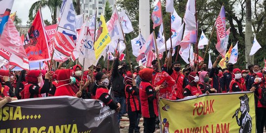 Besok, Puluhan Ribu Buruh Demo Tolak UU Cipta Kerja di Istana dan MK