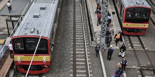 Libur Panjang, KRL Layani 1,2 Juta Penumpang