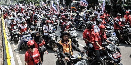 Tolak UU Cipta Kerja, Buruh Kembali Berdemo di Istana dan MK Hari Ini