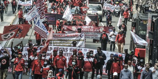 Demo Buruh Tolak UU Cipta Kerja, Lalu Lintas Kendaraan Sekitar Istana Dialihkan