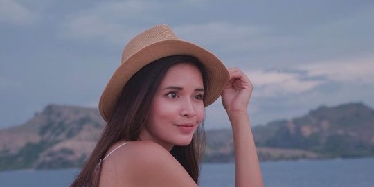 Curi Perhatian, Ini 4 Gaya Liburan Gita Virga Pemain Kisah Nyata Indosiar