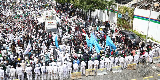 Polisi Amankan 10 Pelajar saat Demo di Kedubes Prancis, Pistol Mainan Disita
