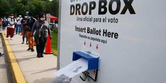 Sehari Jelang Pilpres AS, 95 Juta Pemilih Sudah Mencoblos Lewat Surat