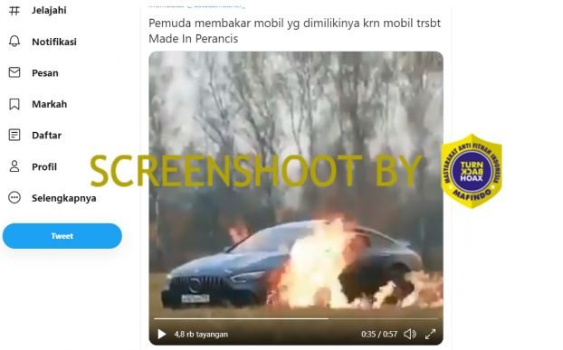 tangkapan layar video pembakaran mobil di twitter