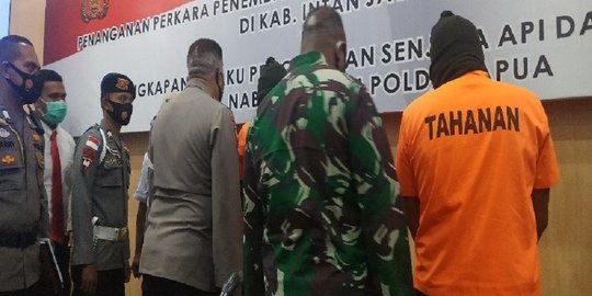 Bisnis Gelap Senjata Api Anggota Brimob dan TNI di Bumi Cendrawasih