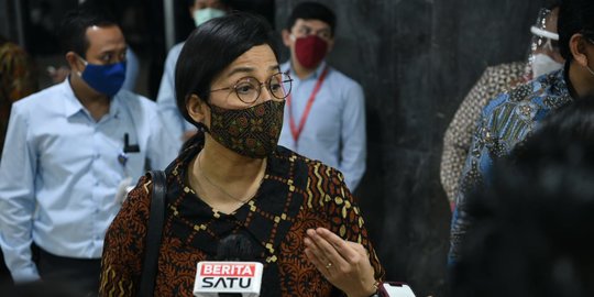 Sri Mulyani: Vaksin Tidak akan Terjadi Serentak, Masih Ada Pandemi di 2021