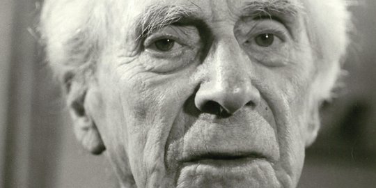 30 Kata kata  Bijak  Bertrand Russell tentang Kehidupan  