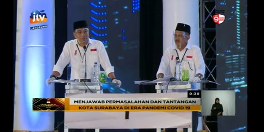Live Debat Perdana Pilkada Surabaya, Penonton 'Bertempur' di Kolom Komentar