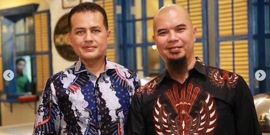 Foto Bareng Wagub Sumut Musa Rajekshah, Celana Ahmad Dhani Pas Tersorot Bikin Kaget