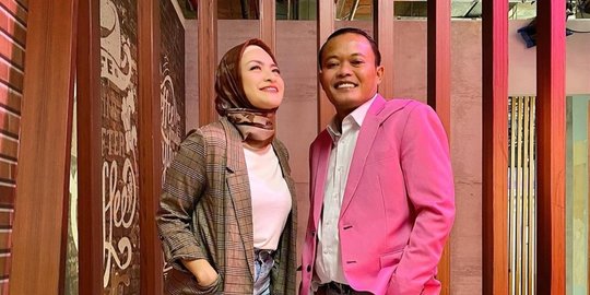 Selain Nathalie Holscher, 4 Artis Ini Pernah Diisukan Nikah dan Punya Anak