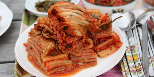 8 Makanan Kaya Probiotik yang Menyehatkan Bagi Tubuh, Salah Satunya Kimchi