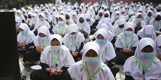 80 Santri Sembuh Covid-19 di Garut Tidak Dikembalikan ke Pesantren