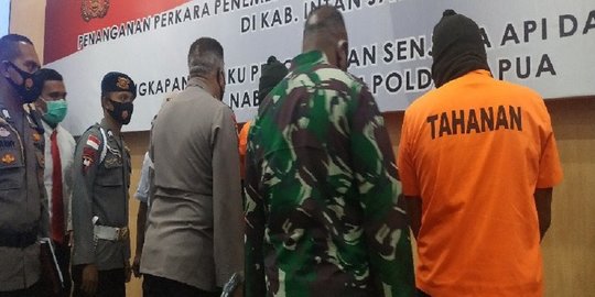 Polisi Buru SK, Eks Anggota DPRD Intan Jaya Pemesan Senpi ke Personel Brimob